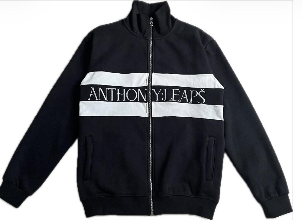 Anthony leaps track top cross branded